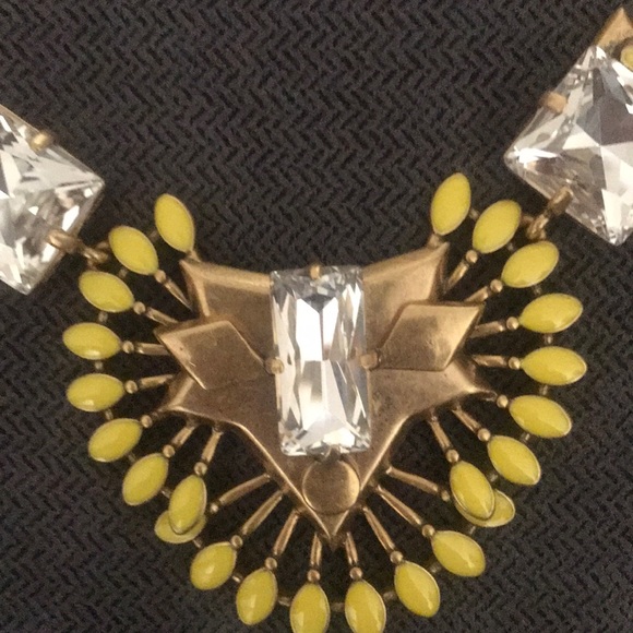 Stella and Dot Statement Necklace - Picture 2 of 4